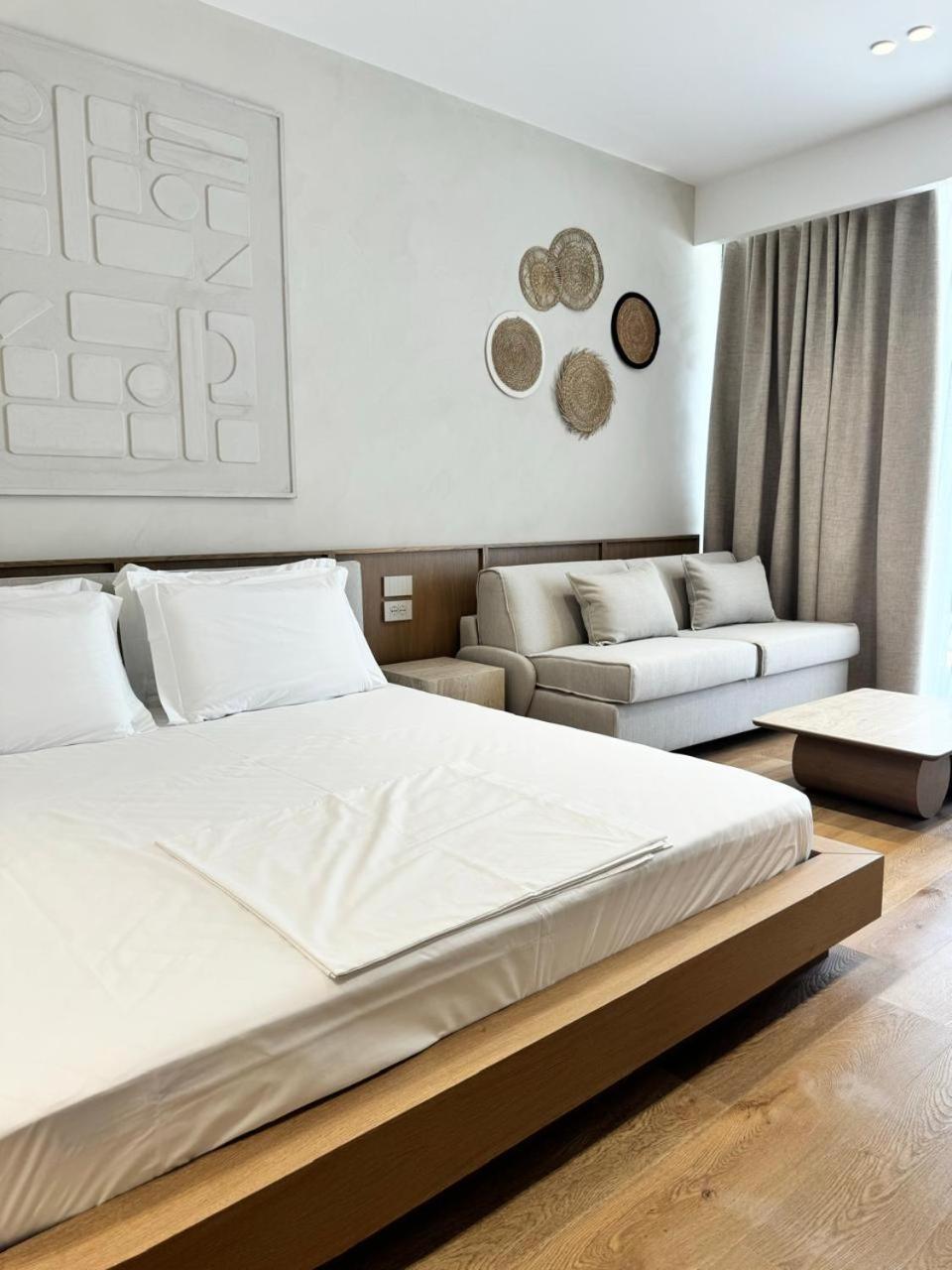 Hotell Ciao Borshi Boutique 4*