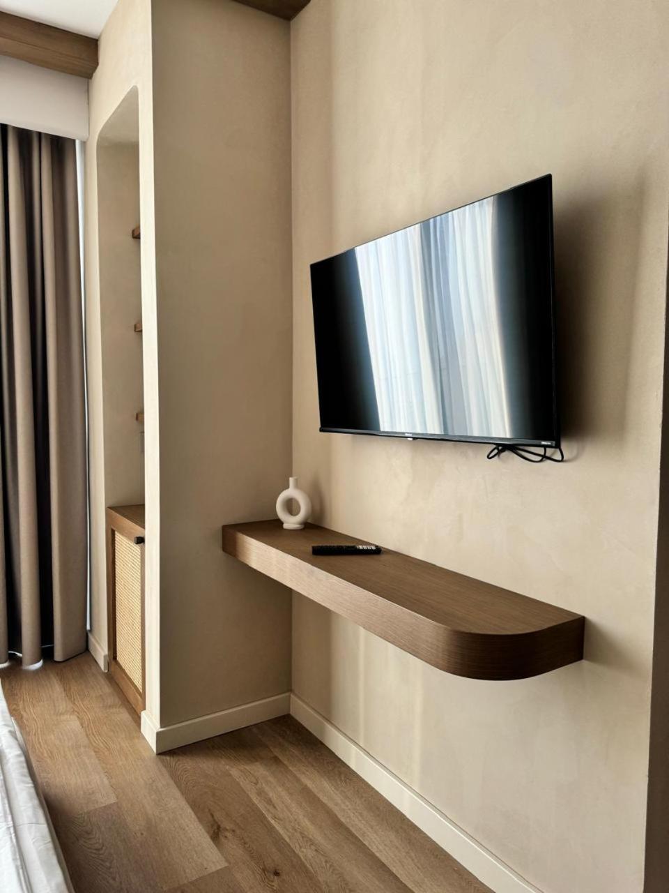Ciao Borshi Boutique Hotell 4*