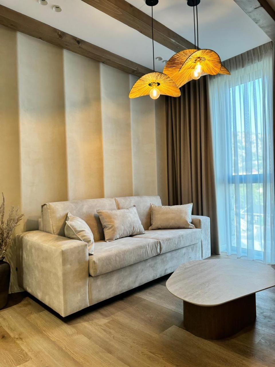 Hotell Ciao Borshi Boutique 4*